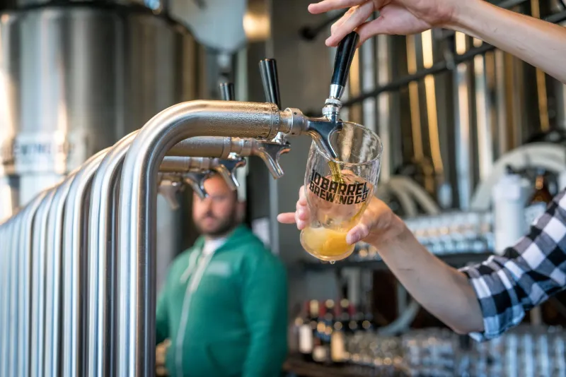 Better Together: How Roaring Fork Brews With Friends Across the Mountain West